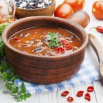 **Slow Cooker Red Chicken Chili