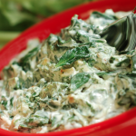 **Slow Cooker Spinach Artichoke Dip