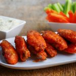 Slow Cooker Hot Wings * *