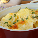 Slow Cooker Creamy Scalloped Potatoes * *