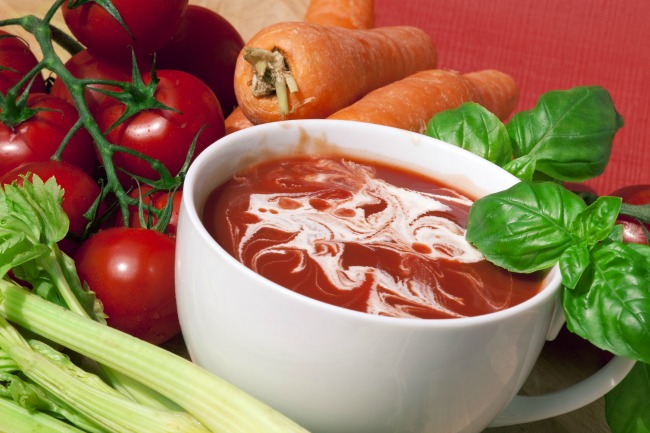 **Slow Cooker Tomato Basil Parmesan Soup