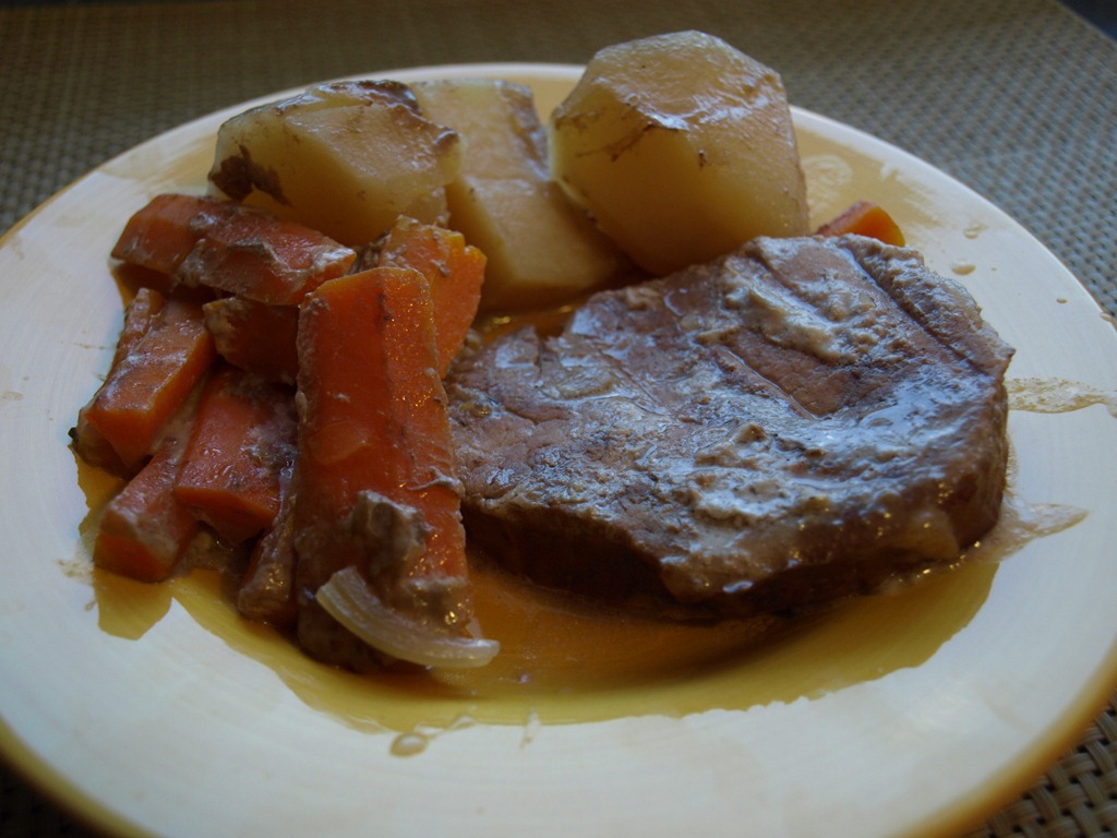 Round Steak, Potatoes and Carrots