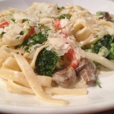 **Slow Cooker Fettuccine Alfredo
