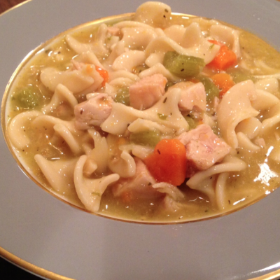 Slow Cooker Lazy Day Chicken & Noodle Soup * *