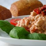 **Slow Cooker Tomato and Cream Cheese Dip