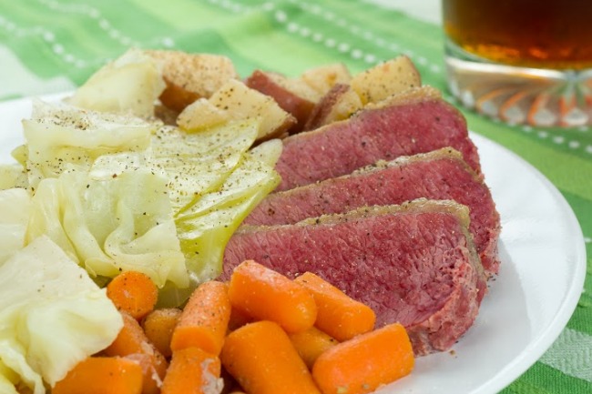 **Slow Cooker Corned Beef and Cabbage