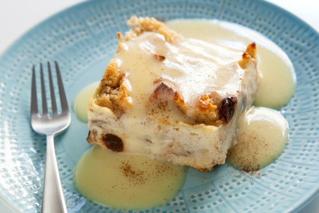**Slow Cooker White Chocolate Bread Pudding