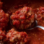 Slow Cooker Paleo Mangia! Italian Meatballs * *