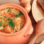 Slow Cooker Cabbage Soup * *