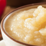 Clean Eating Slow Cooker Vanilla Applesauce * *