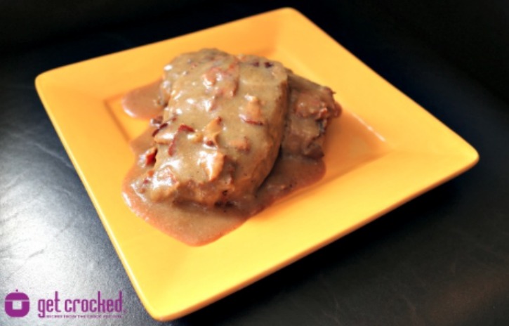 **Slow Cooker Bacon and Gravy Pork Chops