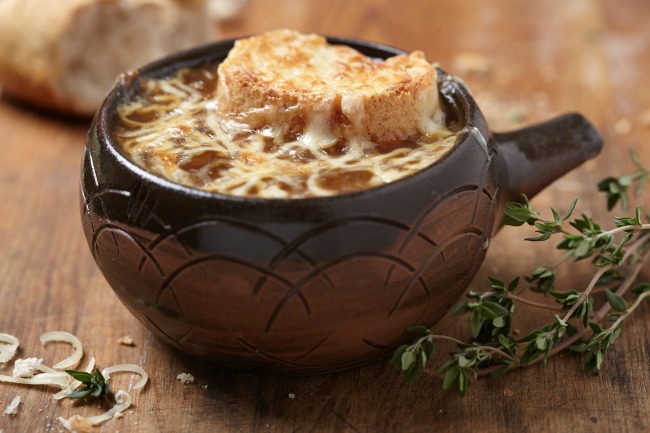 **Slow Cooker Fancy French Onion Soup