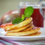 **Slow Cooker Cranberry Maple Syrup