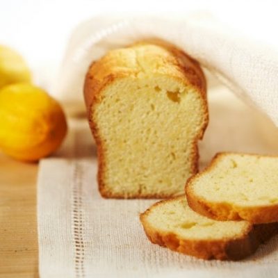 **Slow Cooker Baked Lemon Cake
