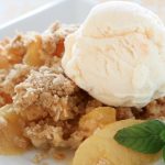 **Slow Cooker Peach Crisp