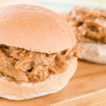 Slow Cooker Pulled Pork Sliders * *