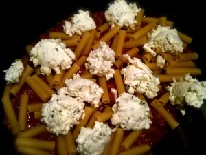 Crock Pot Baked Ziti - Cheese Layer